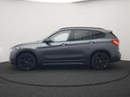 BMW X1 xDrive25e Sportline Plug In Hybrid 221pk Dealer O.H., Gebruikt, Leder en Stof, Bedrijf, Vierwielaandrijving