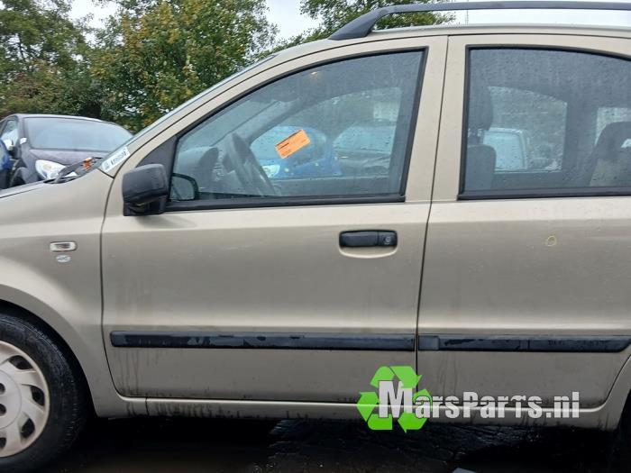 Portier 4Deurs links-voor van een Fiat Panda, Auto-onderdelen, Carrosserie en Plaatwerk, Deur, Fiat, Gebruikt, 3 maanden garantie