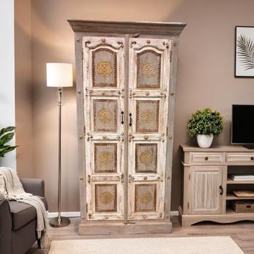 Indiase kast Balu grey white beschikbaar voor biedingen