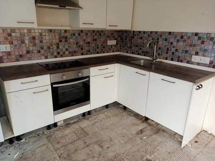 Witte Hoekkeuken met Apparatuur, Huis en Inrichting, Keuken | Complete keukens, Gebruikt, Hoekkeuken, Wit, Overige materialen