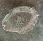 Glazen schaal in vorm van vis, Huis en Inrichting, Ophalen of Verzenden, Overige stijlen, Glas, Schaal of Schalen