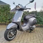 Vespa Sprint mat grijs 2015 scooter + garantie + onderhoud, Fietsen en Brommers, Benzine, Maximaal 45 km/u, Gebruikt, Ophalen of Verzenden