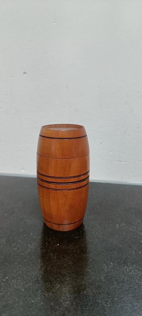 sigaretten koker, Verzamelen, Rookartikelen, Aanstekers en Luciferdoosjes, Zo goed als nieuw, Overige typen, Ophalen of Verzenden
