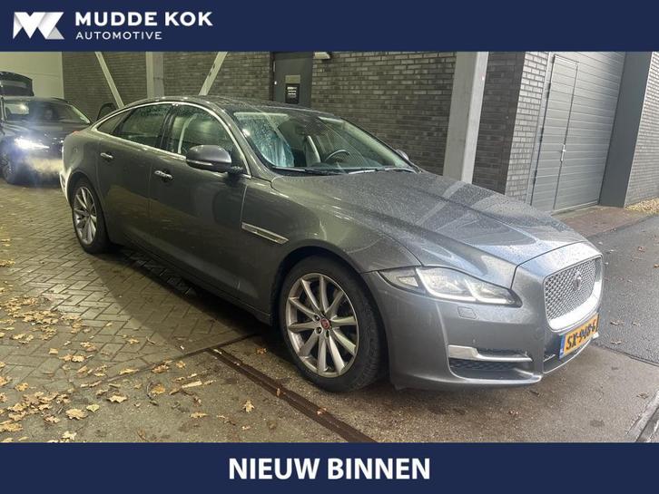 Jaguar XJ 3.0 D Premium Luxury | Panoramadak | Meridian Soun, Auto's, Jaguar, Bedrijf, Te koop, XJ, ABS, Achteruitrijcamera, Airbags