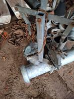 6 Duims Afsluiter, Ophalen