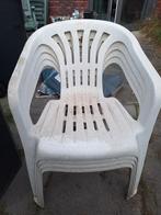 Gratis: 4 Plastic Tuinstoelen - Vuil!, Tuin en Terras, Ophalen, Gebruikt, Plastic, Stapelbaar