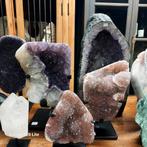 Mineralen en fossielen amethist geode Brazilië, Ophalen of Verzenden, Mineraal