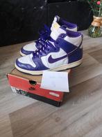 Nike dunk high purple 1999 10,5 44,5 vintage sneaker patta, Kleding | Heren, Schoenen, Ophalen of Verzenden, Zo goed als nieuw