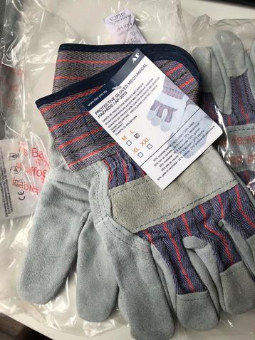 Lashandschoenen maat L beschikbaar voor biedingen