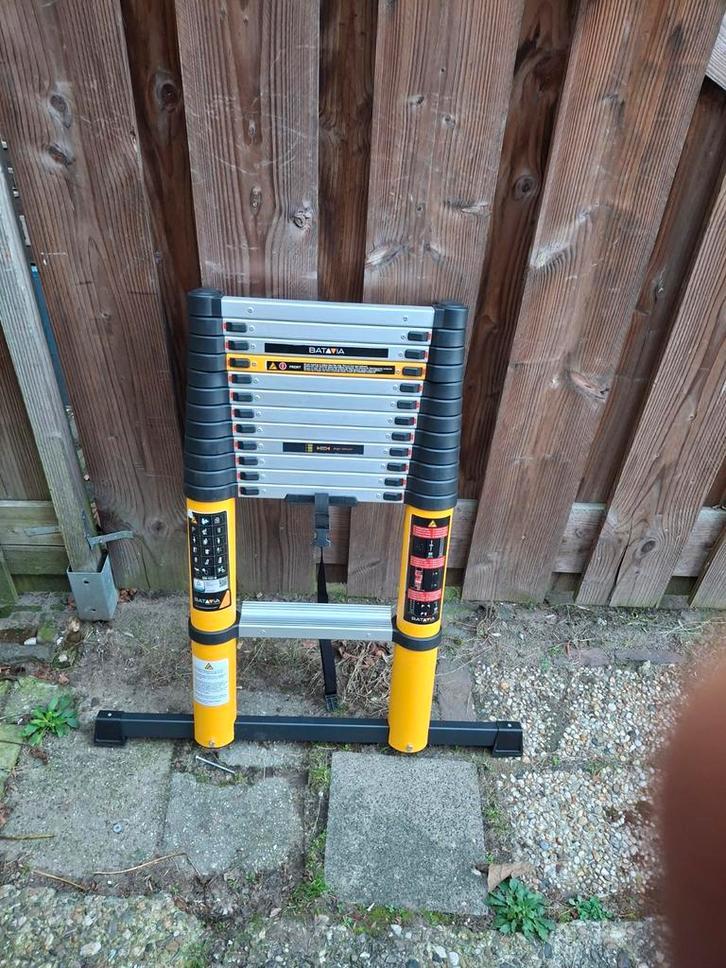 Batavia Profi Telescoopladder 3.81m, Doe-het-zelf en Verbouw, Ladders en Trappen, Gebruikt, Ladder, 4 meter of meer, Opvouwbaar of Inschuifbaar