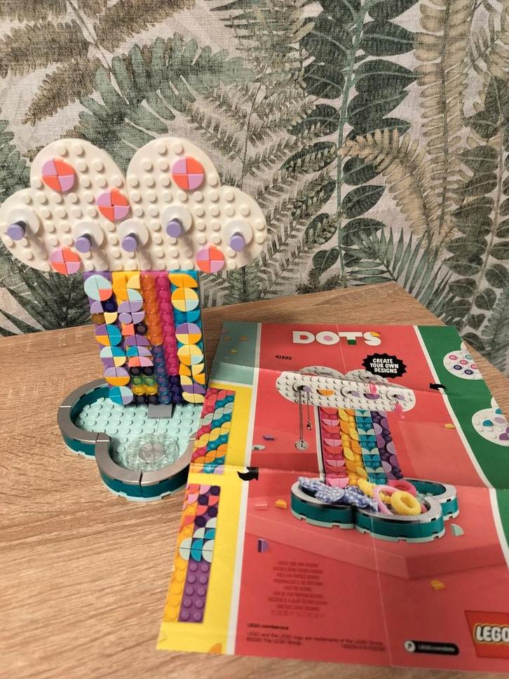 LEGO DOTS sieraden rekje en armband, Kinderen en Baby's, Speelgoed | Duplo en Lego, Zo goed als nieuw, Lego, Complete set, Ophalen of Verzenden