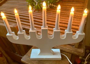 ‼️Vintage retro houten Kandelaar met 7 Elektrische Kaarsen beschikbaar voor biedingen
