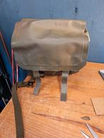 Militaire tas met accessoires (11225), ., Overige typen, Ophalen of Verzenden, .
