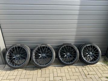 Originele AMG Velgen met Zomerbanden 20 inch beschikbaar voor biedingen