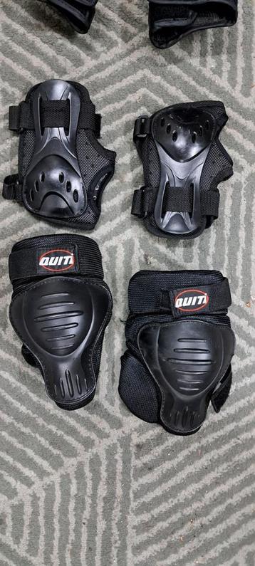 Valbescherming set - Knie, elleboog, pols beschikbaar voor biedingen