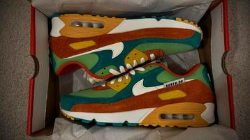Nike Air Max 90 SE Running Club Deep Royal beschikbaar voor biedingen