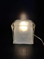 Vintage glazen tafellamp Icecube, Gebruikt, Ophalen of Verzenden, Glas, Vintage retro