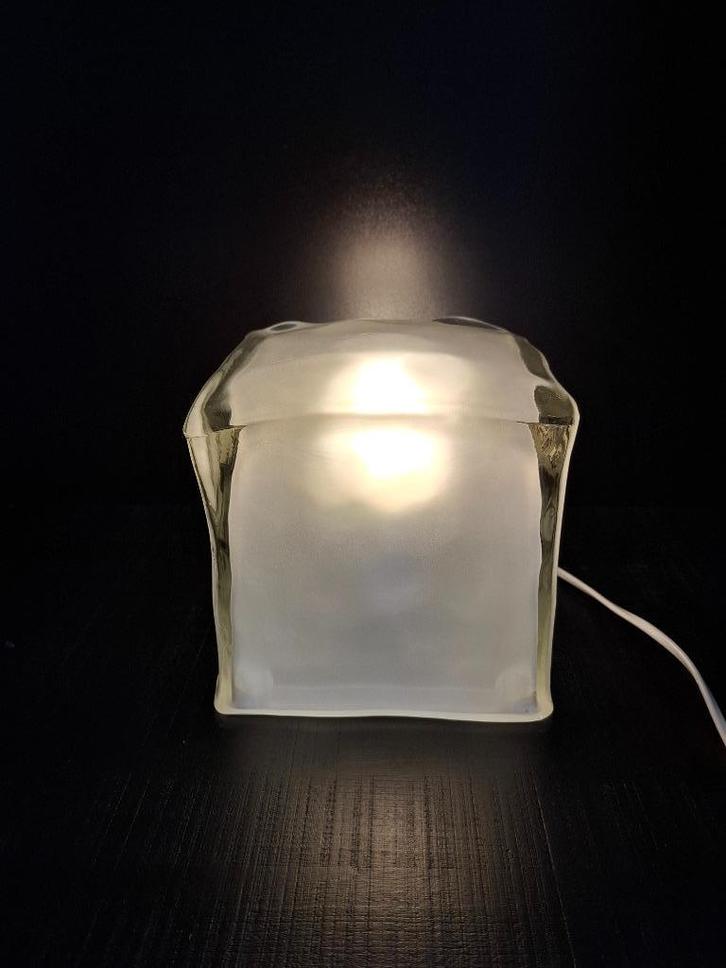 Vintage glazen tafellamp Icecube, Huis en Inrichting, Lampen | Tafellampen, Gebruikt, Minder dan 50 cm, Glas, Ophalen of Verzenden