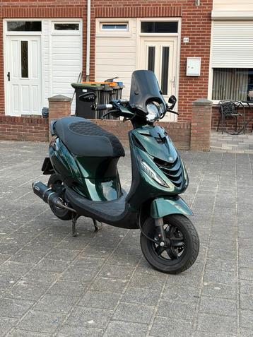 Piaggio Zip Iget 2022 beschikbaar voor biedingen