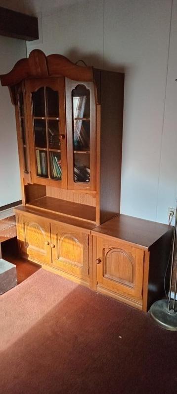 Te koop Eiken buffetkast. beschikbaar voor biedingen