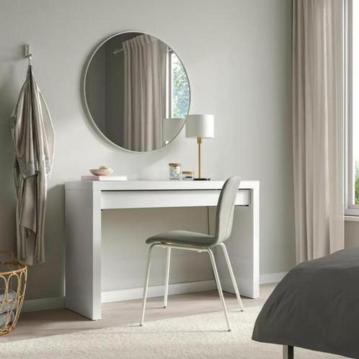 Toilettafel Malm inclusief acryl make-up vakken, Huis en Inrichting, Tafels | Kaptafels, Zo goed als nieuw, Minder dan 100 cm