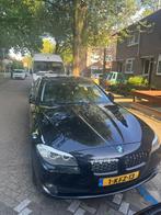 BMW 5-Serie 528I 180KW Sedan Aut8 2013 Zwart, Auto's, Automaat, 2000 kg, Zwart, Particulier
