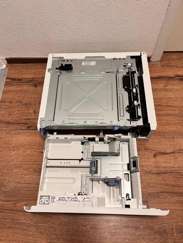 HP P1B09A Papierlade 550 vel beschikbaar voor biedingen