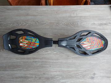 Waveboard voor kinderen, weinig gebruikt, 8-14 jaar beschikbaar voor biedingen