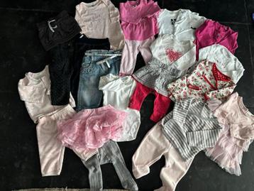 Meisjes kleding pakket maat 62, 22 stuks! Hema United colors beschikbaar voor biedingen