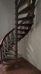 Antieke gietijzeren wenteltrap, Doe-het-zelf en Verbouw, Ladders en Trappen, Ophalen, Gebruikt, Trap, 4 meter of meer