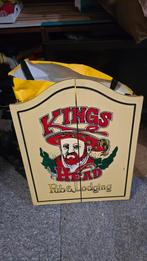 Dart bord in kast, Sport en Fitness, Darts, Ophalen, Zo goed als nieuw, Dartbord