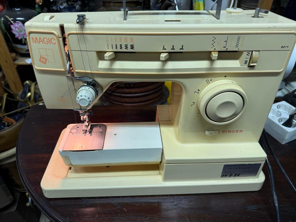 Singer Magic 14 Naaimachine - Gebruikt, Hobby en Vrije tijd, Naaimachines en Toebehoren, Ophalen, Gebruikt, Naaimachine, Singer