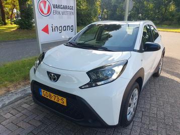 Toyota Aygo X 1.0 VVT-i MT play beschikbaar voor biedingen
