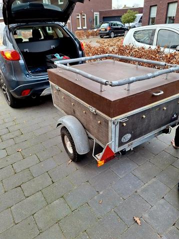 TE HUUR: Aanhangwagen Aanhanger - Klein met Klep beschikbaar voor biedingen
