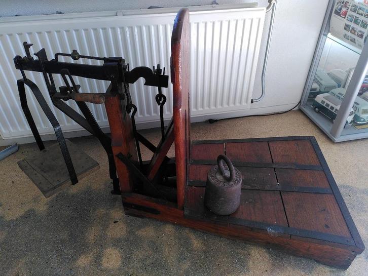 Antieke bascule, Antiek en Kunst, Antiek | Gereedschap en Instrumenten, Ophalen