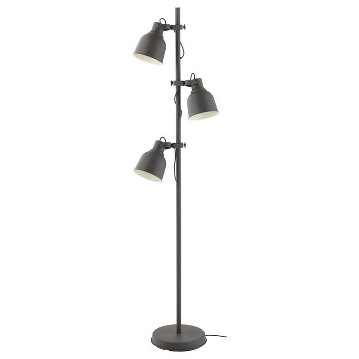 Hektar staande lamp IKEA (2x), Huis en Inrichting, Lampen | Vloerlampen, Zo goed als nieuw, 150 tot 200 cm, Metaal, Ophalen