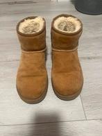 Ugg classic mini chesnut maat 38, Ophalen of Verzenden