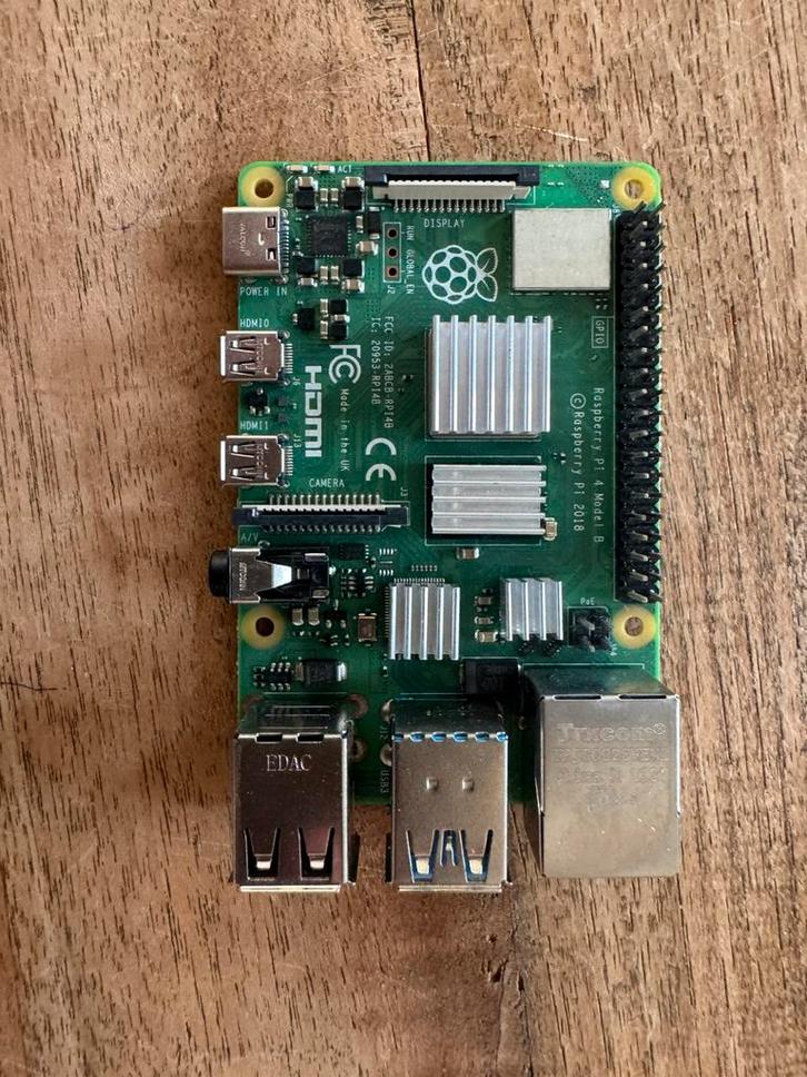 Raspberry Pi 4b 1GB, Hobby en Vrije tijd, Elektronica-componenten, Zo goed als nieuw, Ophalen of Verzenden