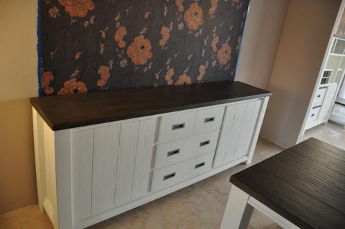 Dressoir, Huis en Inrichting, Kasten | Dressoirs, Nieuw, 200 cm of meer, 50 tot 75 cm, Met lade(s), Met deur(en), Eikenhout, Ophalen