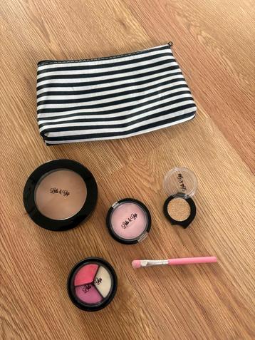 Make-up Set Lulla & Gigi beschikbaar voor biedingen