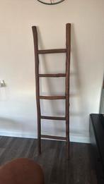Deco ladder, Doe-het-zelf en Verbouw, Ladders en Trappen, Ophalen, Zo goed als nieuw, Minder dan 2 meter