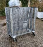 Grote paarden hooiruif / hooiopslag verzinkt