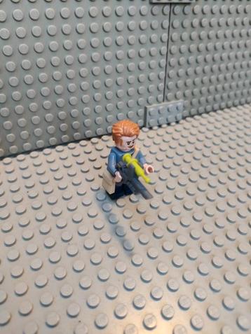 Lego Owen grady jurassic world minifigure  beschikbaar voor biedingen