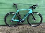 Bianchi Oltre XR3 - Ultegra Di2 - FFWD Ryot 44, Fietsen en Brommers, Fietsen | Racefietsen, 28 inch, Gebruikt, Carbon, 57 tot 61 cm