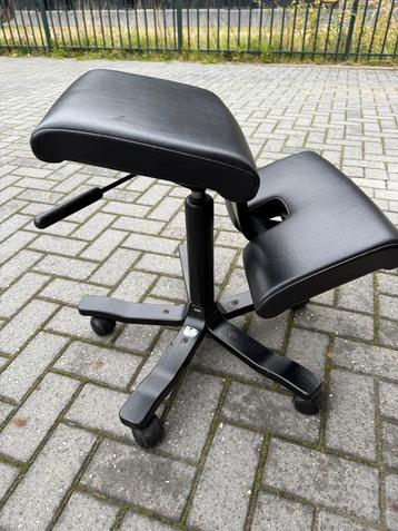 Originele Stokke Wing | ergonomische bureaustoel | kruk beschikbaar voor biedingen