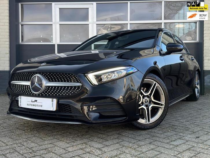 Mercedes-Benz A-klasse 200 AMG / Sfeerverlichting / NL-auto, Auto's, Mercedes-Benz, Bedrijf, Te koop, A-Klasse, ABS, Achteruitrijcamera