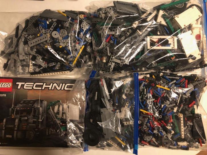 Lego Technic - 42078 - Mack Anthem (2018), Kinderen en Baby's, Speelgoed | Duplo en Lego, Zo goed als nieuw, Lego, Complete set