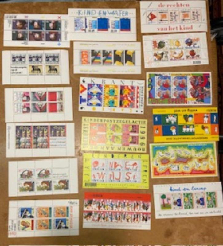 18 velletjes postfrisse kinderpostzegels verschillende jaren, Postzegels en Munten, Postzegels | Nederland, Postfris, Na 1940