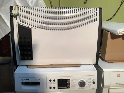 Convector kachel, Huis en Inrichting, Kachels, Zo goed als nieuw, Hangend, Overige soorten, Elektrisch, Ophalen