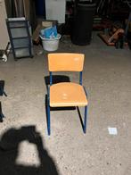 Te koop 40 stapelstoelen school of kantine, Ophalen, Gebruikt, Blauw, Vijf, Zes of meer stoelen